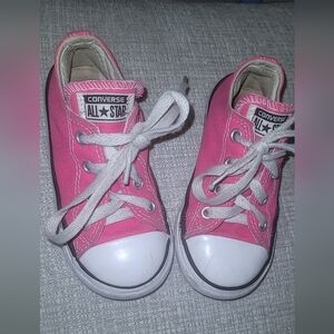Converse toddler girl size 8 sneakers